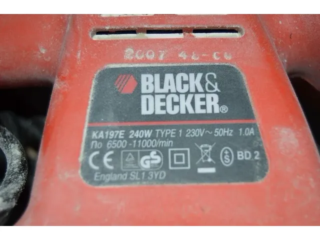 Elektrisch schuurmachine black&deckers ka197e in koffer (21) - afbeelding 4 van  4