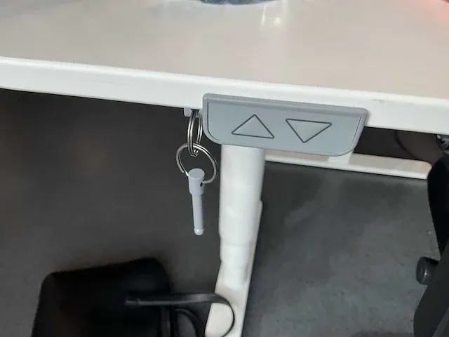 Elektrisch zit/sta-bureau ikea bekant - afbeelding 6 van  8