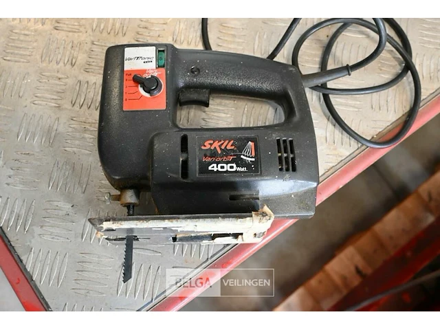 Elektrische afkortzaag - merk: skil en skil wipzaag - afbeelding 3 van  3