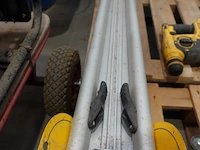 Elektrische afkortzaag dewalt - afbeelding 5 van  6
