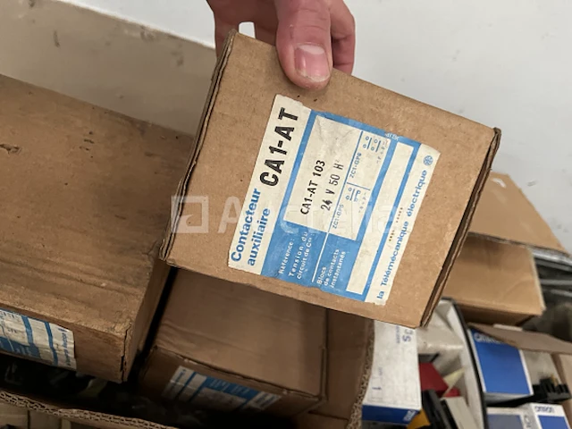 Elektrische apparatuur - automatisering - afbeelding 1 van  11