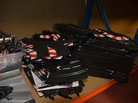 Elektrische auto racebaan super series bs-8, elektrische auto racebaan carrera digital 132 met toebehoren - afbeelding 2 van  20