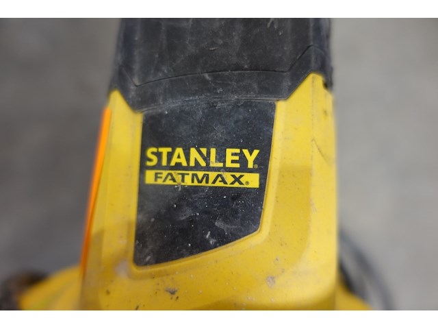 Elektrische betonmixer stanley - afbeelding 3 van  4