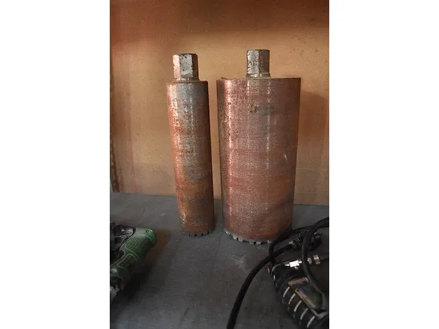 Elektrische boorhamer hitachi dh28pc (defect), diamantboor machine husqvarna dn230 (13) - afbeelding 5 van  11