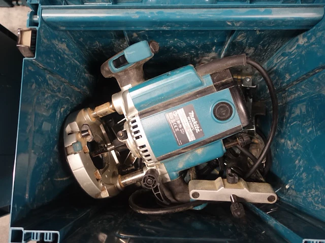 Elektrische bovenfrees makita - afbeelding 1 van  3