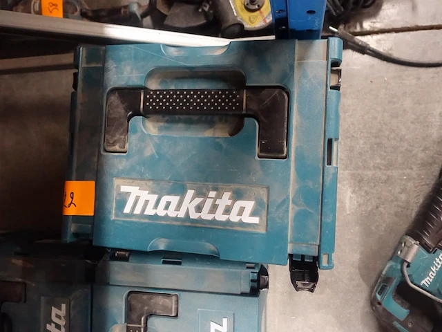 Elektrische bovenfrees makita - afbeelding 3 van  3