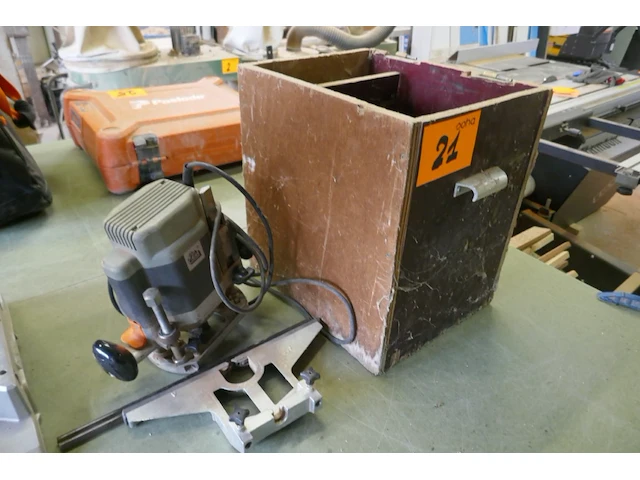 Elektrische bovenfreesmachine elu - afbeelding 1 van  5