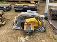 Elektrische cirkelzaag dewalt - afbeelding 2 van  3