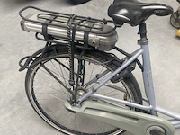 Elektrische damesfiets batavus - afbeelding 5 van  7