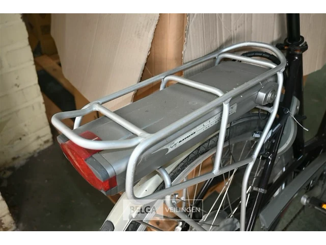 Elektrische damesfiets batavus - afbeelding 3 van  5