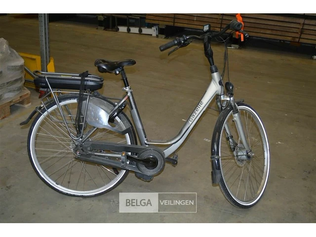 Elektrische damesfiets gazelle - afbeelding 1 van  6