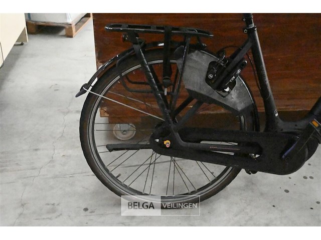 Elektrische damesfiets gazelle - afbeelding 2 van  4