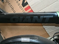 Elektrische damesfiets giant - afbeelding 4 van  5