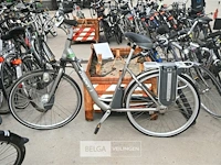 Elektrische damesfiets giant - afbeelding 1 van  4