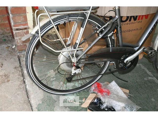 Elektrische damesfiets trek - afbeelding 2 van  5