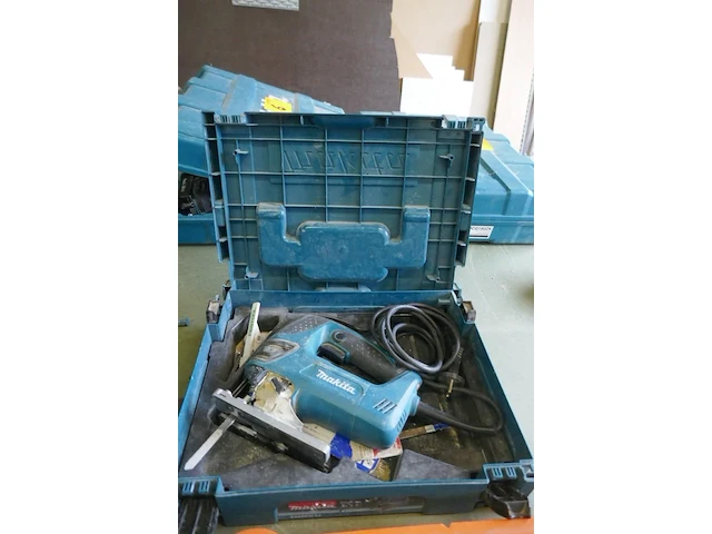 Elektrische decoupeerzaagmachine makita - afbeelding 1 van  4
