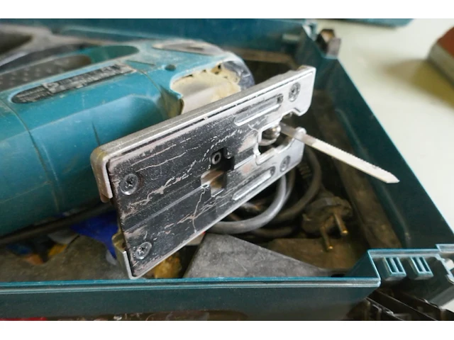 Elektrische decoupeerzaagmachine makita - afbeelding 4 van  4