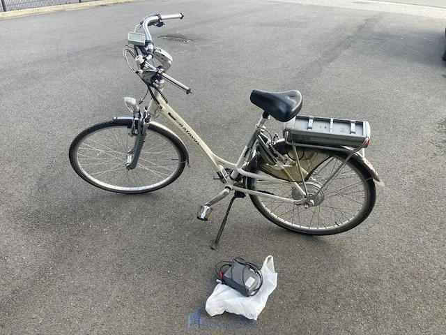 Elektrische fiets batavus jakima - afbeelding 1 van  14