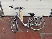 Elektrische fiets giant - afbeelding 1 van  4