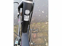 Elektrische fiets hecht - afbeelding 4 van  13