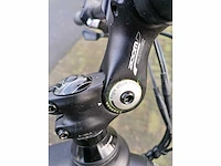 Elektrische fiets hecht - afbeelding 5 van  13