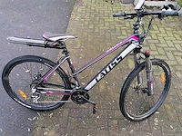 Elektrische fiets hecht - afbeelding 1 van  13