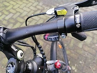Elektrische fiets hecht - afbeelding 9 van  13