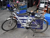 Elektrische fiets, inclusief sleutel, inclusief lader, 7628km, 702-050, werking niet gekend - afbeelding 1 van  5