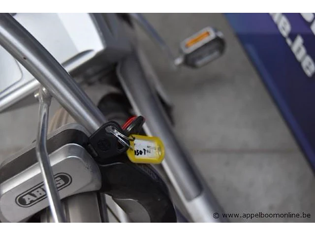 Elektrische fiets, inclusief sleutel, inclusief lader, 7628km, 702-050, werking niet gekend - afbeelding 3 van  5