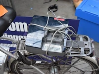 Elektrische fiets, inclusief sleutel, inclusief lader, 7628km, 702-050, werking niet gekend - afbeelding 4 van  5