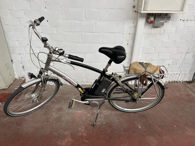 Elektrische fiets lafree - afbeelding 1 van  4