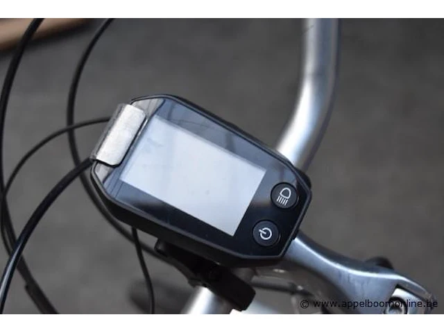 Elektrische fiets shimano, inclusief sleutel, inclusief lader 702-218, werking niet gekend - afbeelding 2 van  4