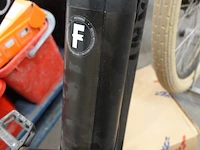 Elektrische fiets urban racer - afbeelding 9 van  13