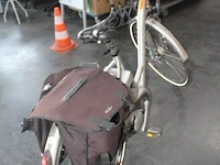 Elektrische fiets, werking niet gekend 702-011 - afbeelding 2 van  8