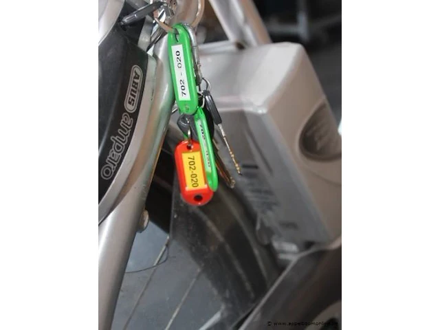 Elektrische fiets, werking niet gekend plus lader 702-020 - afbeelding 5 van  10