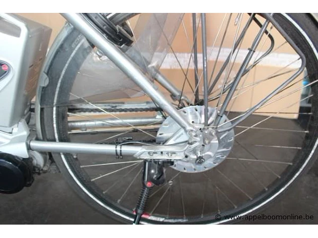 Elektrische fiets, werking niet gekend plus lader 702-020 - afbeelding 8 van  10