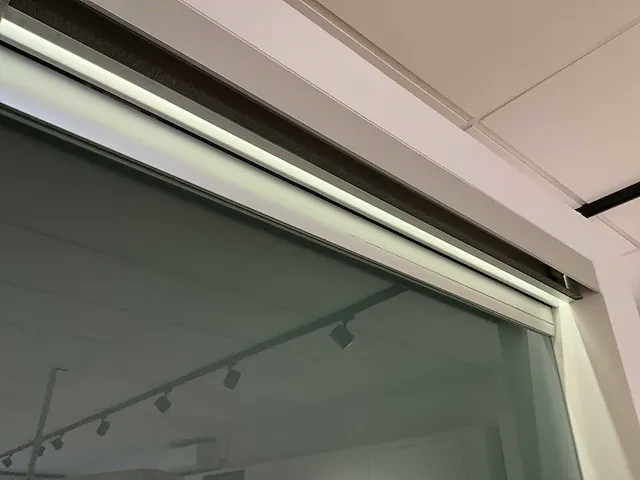 Elektrische glazen schuifdeur - afbeelding 2 van  6