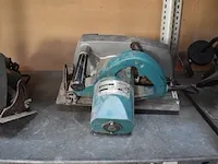Elektrische handcirkelzaag makita 5900br (19) - afbeelding 3 van  7