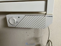 Elektrische handdoekradiator - afbeelding 2 van  3