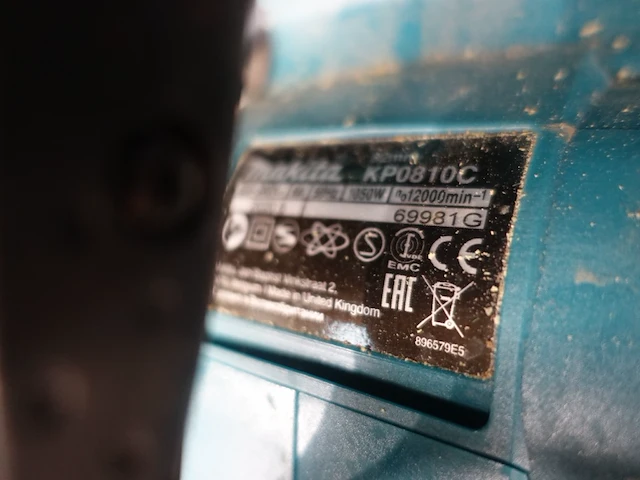 Elektrische handschaafmachine makita - afbeelding 3 van  4