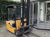 Elektrische heftruck hyundai - afbeelding 1 van  7