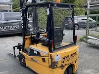 Elektrische heftruck hyundai - afbeelding 3 van  7