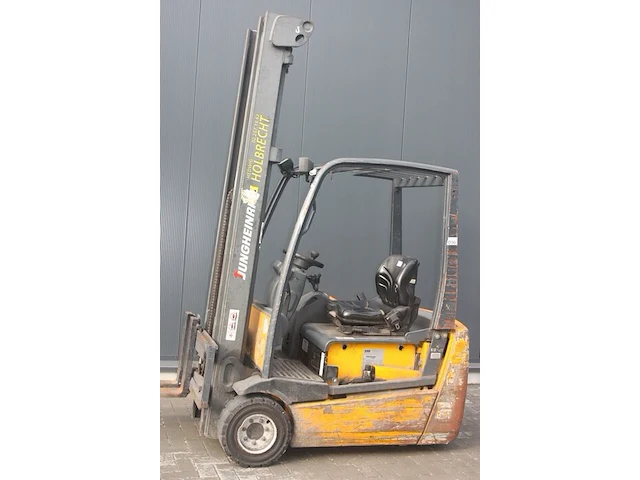 Elektrische heftruck jungheinrich slt 100, type 05epzs0575sc met lader (2) - afbeelding 1 van  24
