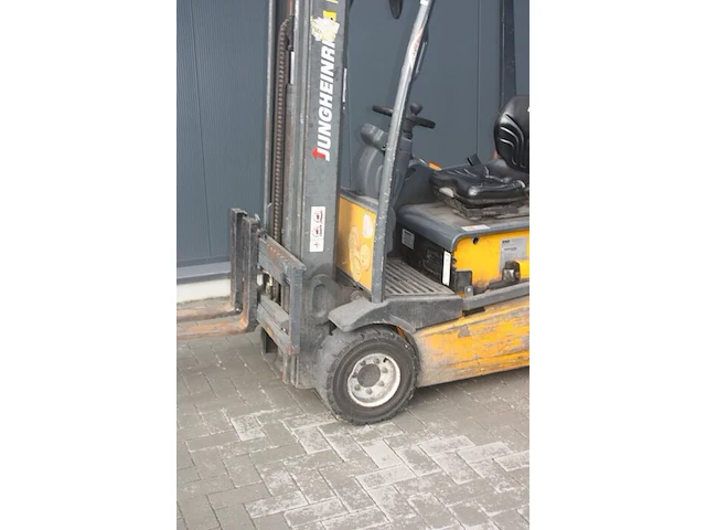 Elektrische heftruck jungheinrich slt 100, type 05epzs0575sc met lader (2) - afbeelding 15 van  24