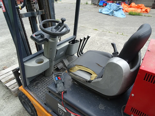 Elektrische heftruck stihl - afbeelding 17 van  19
