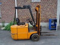 Elektrische heftruck still - afbeelding 1 van  9