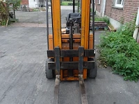 Elektrische heftruck still - afbeelding 2 van  9