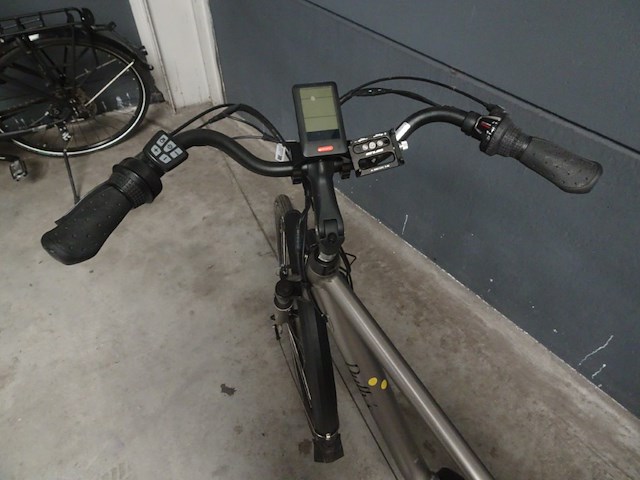 Elektrische herenfiets bizbike - afbeelding 4 van  4