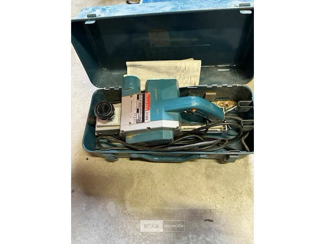 Elektrische houtschaaf makita - afbeelding 1 van  3