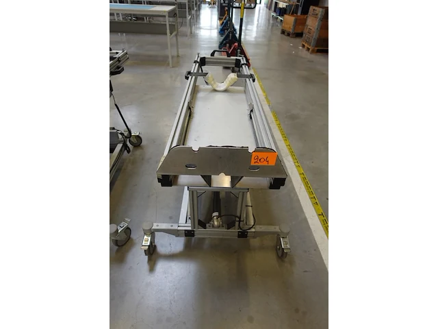 Elektrische kanteltafel - afbeelding 1 van  4